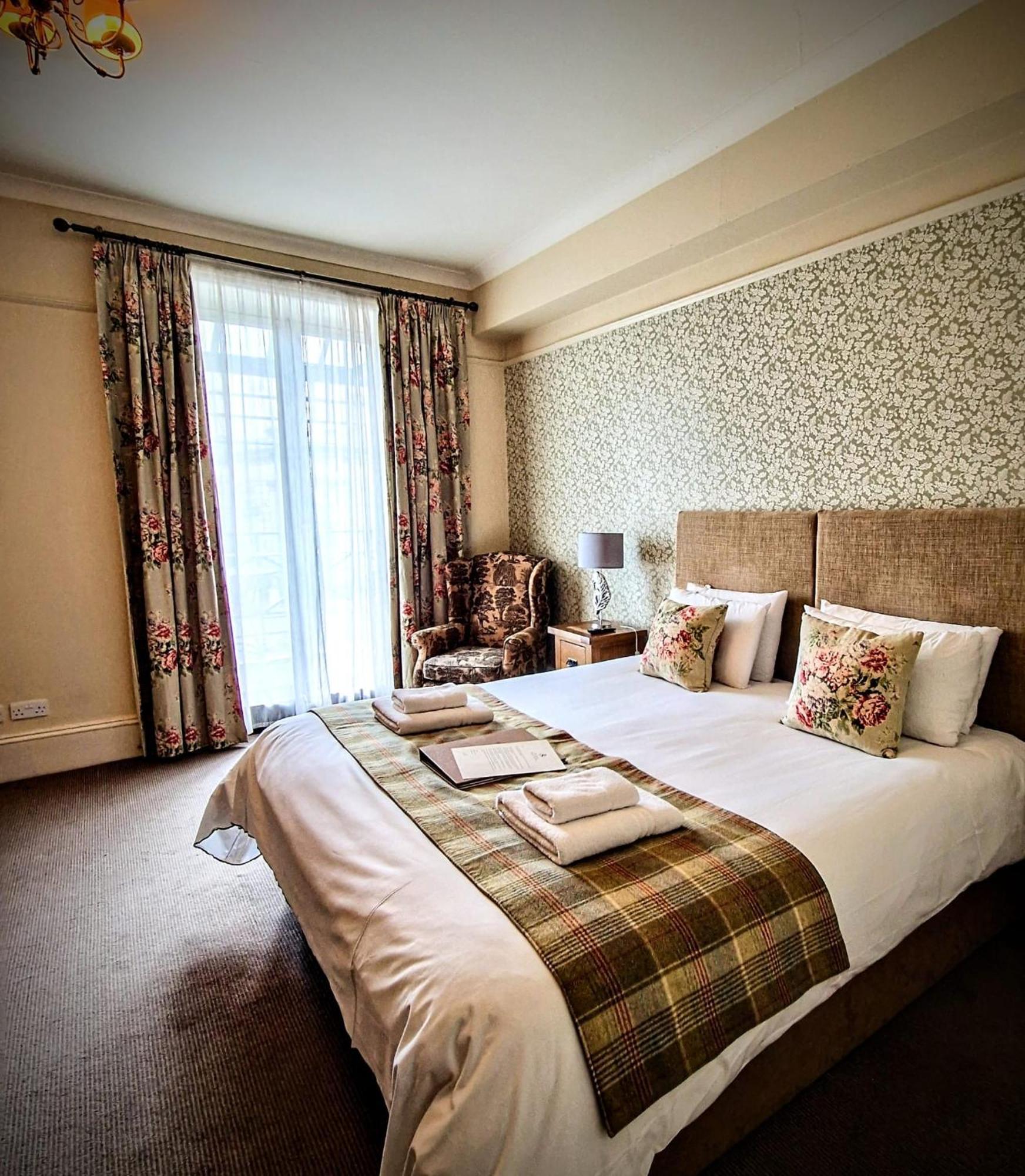 George Hotel & Granary Фром Екстер'єр фото